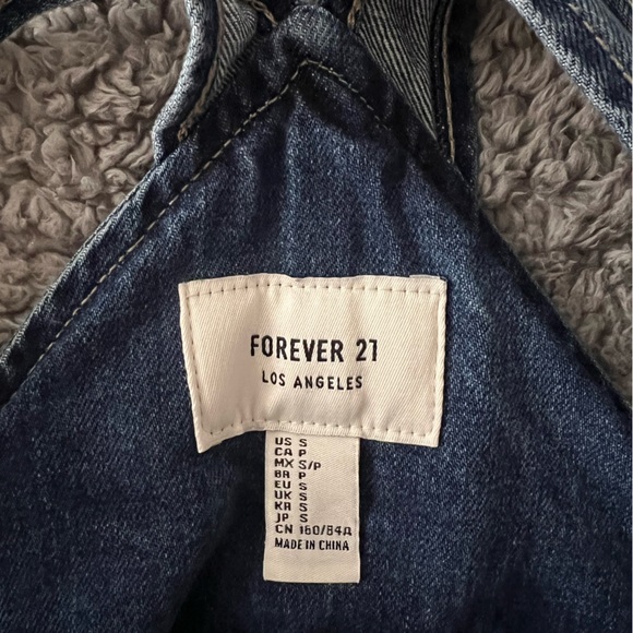 Forever 21 Short Overall Dress - Picture 5 of 6